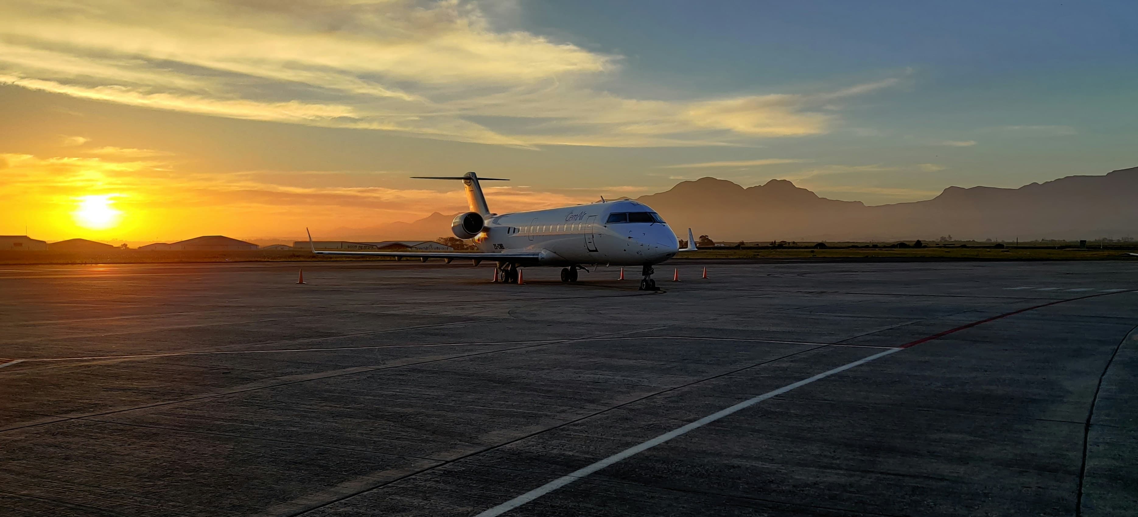 Private jet catering — galley-ready VIP service by Altitude Dining
